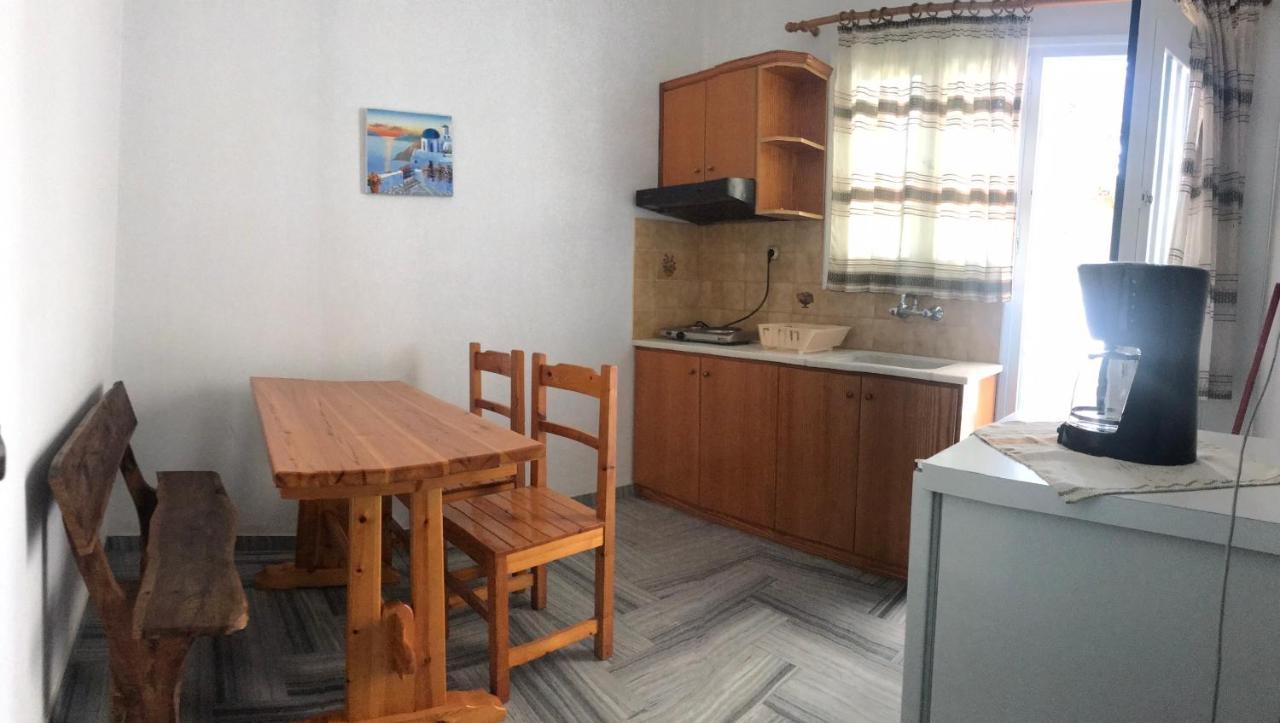 Traditional Concept Apartments Placidity Alikí Extérieur photo